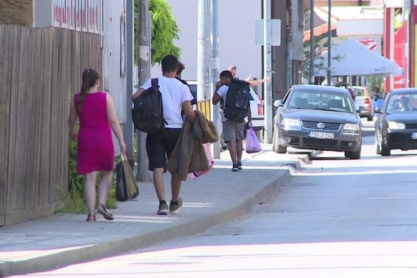 Pronađeno 15 ilegalnih migranata u Gradskom parku