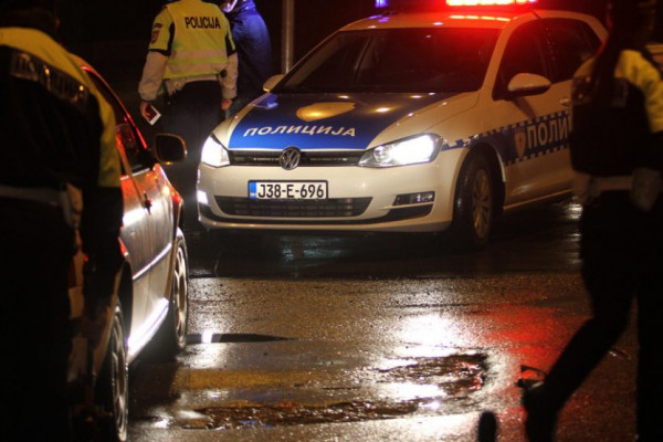 Kobna tuča navijača Zvezde i Partizana u Bijeljini: Mladić preminuo, drugi teško povrijeđen