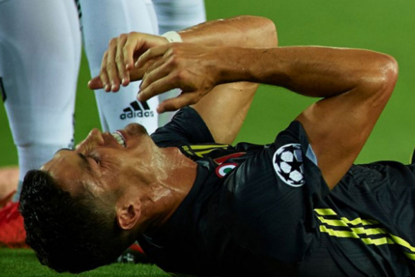 Crveni Ronaldu, Lion šokirao Mančester Siti, Real rutinski sa Romom