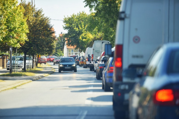 Rekonstrukcija ulice pored Žitoprometa, saobraćajni kolaps u Račanskoj i Beogradskoj
