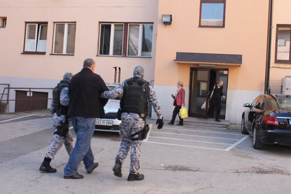 Zaplijenjeno skoro milion maraka, pretresi i u Ugljeviku
