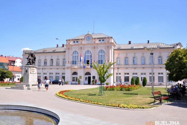 Nema preventivnih mjera protiv smrdibuba, samo mehanička zaštita