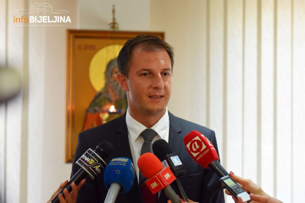 Direktor Elektro-Bijeljine Nedeljko Ćorić podnio ostavku