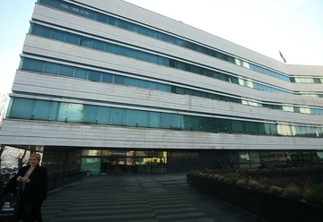 "Neka se znoje, ionako samo sjede" Za klimatizaciju Parlamentarne skupštine BiH biće izdvojeno više od 3 MILIONA KM