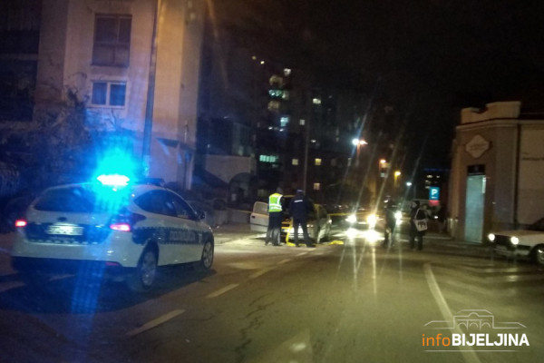 Zapalio se automobil u centru Bijeljine