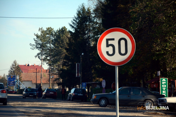 Spriječiti krađu saobraćajnih znakova