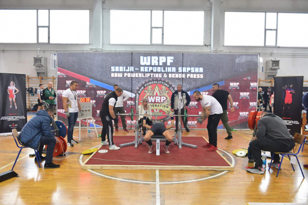 Snagatori u Bijeljini oduševili posjetioce /FOTO/