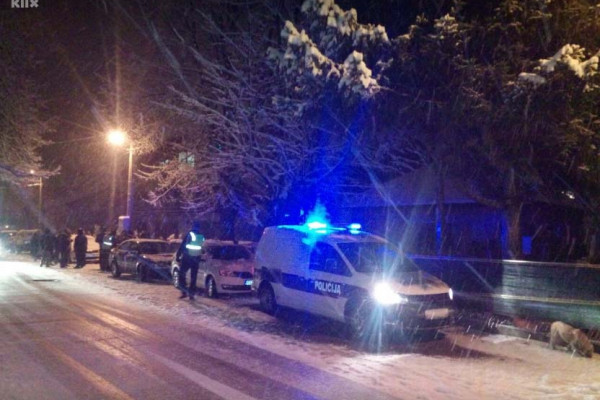 Muškarac u Bihaću ubio troje djece, pa izvršio samoubistvo