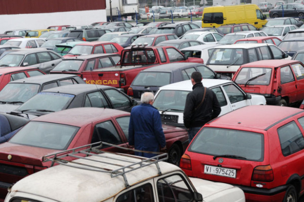 Olupine ostaju u skladištima još jednu zimu
