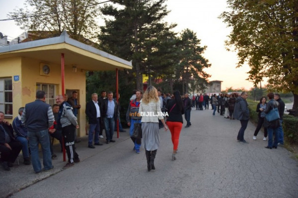 Radnici Žitoprometa tužbom traže zarađeno