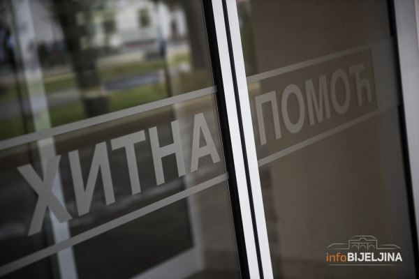 Bijeljina: Tokom novogodišnjeg slavlja jedna osoba povrijeđena od petardi