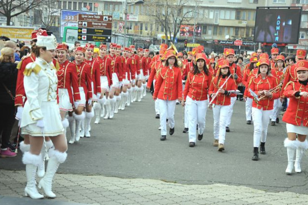 Karavan mimoze gostuje u Bijeljini: Najava evropske fešte na hercegnovskoj rivi