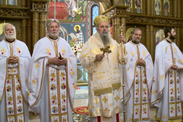 Vladika Fotije: Praštajte jedni drugima i volite se