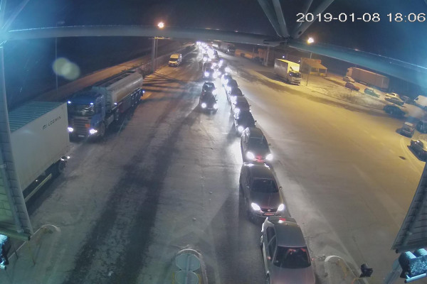 KOLAPS NA RAČI Kolona duž cijelog mosta /FOTO/