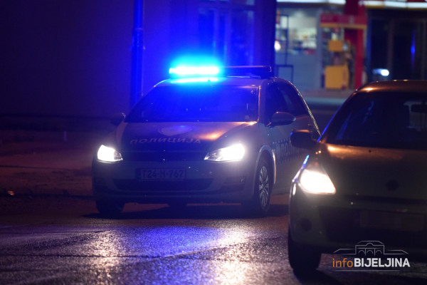 Pucnjava u Banjaluci: Pucao prema bratu pa ranio majku