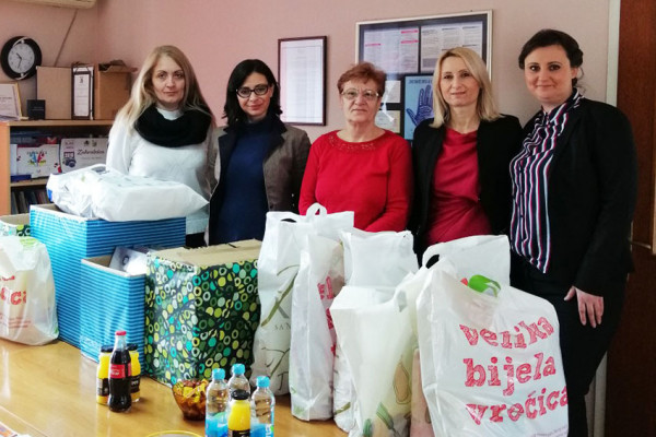 Žene DNS-a Bijeljina: Pomoć djeci u Sigurnoj kući