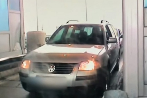 Objavljen snimak sudara na naplatnoj rampi kod Doljevca