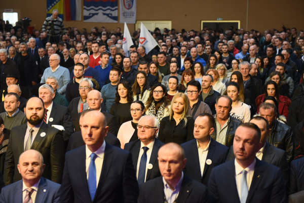 DEMOSU-u pristupilo više od 80 odsto bivših članova DNS-a