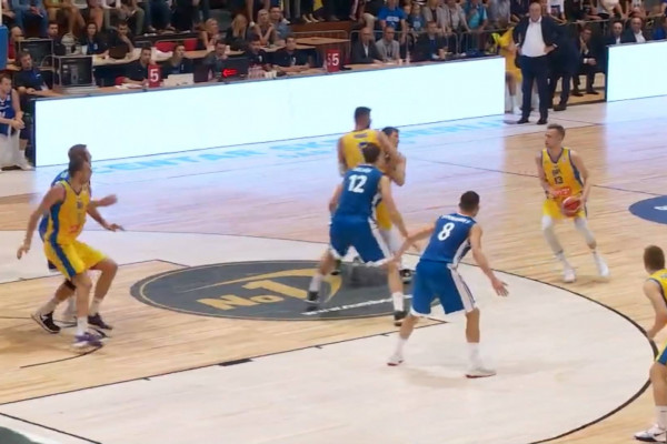 Košarkaši BiH se ponovo okupili u Zenici za početak priprema