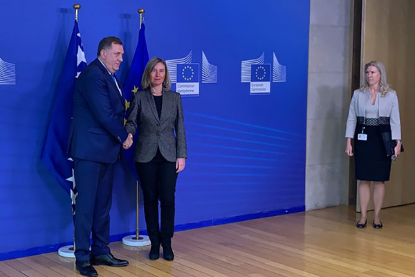 Dodik iz Brisela: Uskoro jeftiniji roming za građane BiH na području regiona