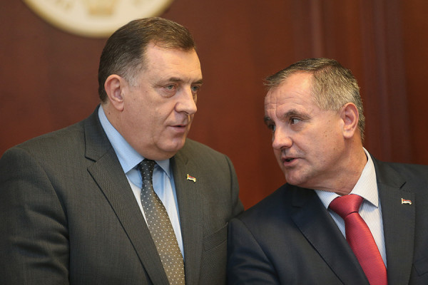 Hoće li Dodik zamijeniti Viškovića