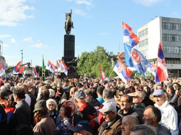 Koliko ih je stvarno bilo? AJS objavio podatke o mitingu „Ne damo Srbiju“