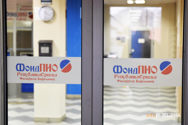 Raste broj penzionara u Srpskoj, za isplate mjesečno treba više od 90 miliona KM