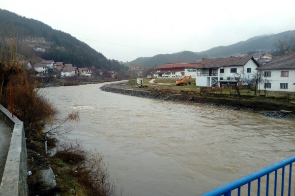 Povećani vodostaji rijeka u Sarajevsko-Romanijskoj i Gornjodrinskoj regiji