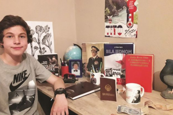 Trinaestogodišnji Njegoš iz Bijeljine fasciniran Titom