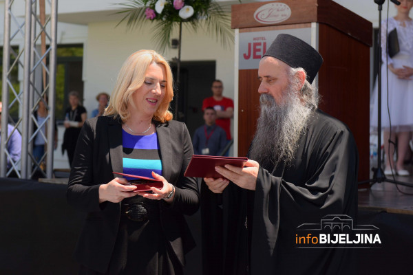 Episkop Fotije odlikovao Dodika, Cvijanovićevu i Milića