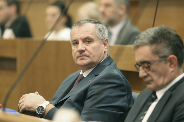 Višković: Dajemo podršku da naši ljudi na Kosmetu budu zaštićeni, bez obzira koliko nas to koštalo