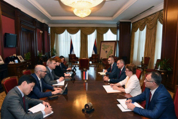 Višković: Privredni razvoj jedan od prioriteta Vlade