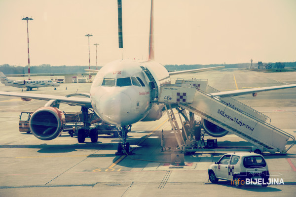 Koje predmete ne smijete unositi u avione u BiH: Na spisku i pojedine vrste igračaka