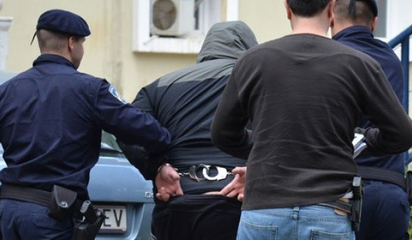 Granična policija uhapsila tri osobe u Bijeljini, Orašju i Šamcu