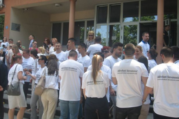 Bijeljinski advokati protiv uvođenja fiskalnih kasa