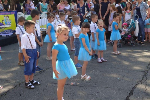 Održana ,,Konferencija beba": Elena Simić deveto dijete u porodici