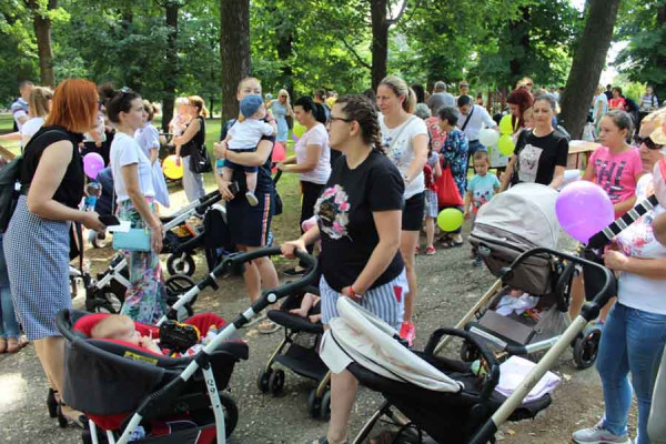 Rekordna Konferencija beba u Bijeljini /FOTO/