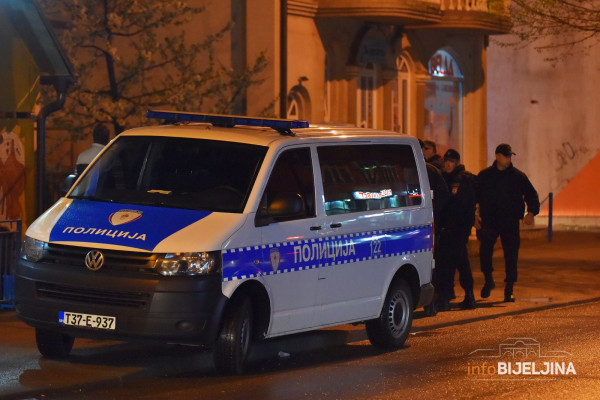 U kafiću se potukli inspektori SIPA i Granične policije