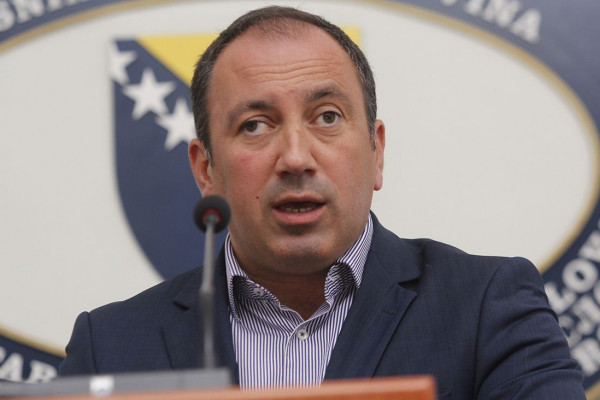 Crnadak: Nedopustiva dešavanja oko formiranja vlasti na nivou BiH