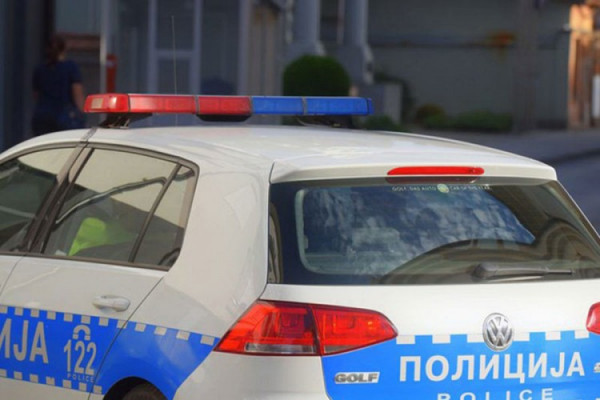 Osumnjičeni sveštenik zadržan u policijskoj stanici