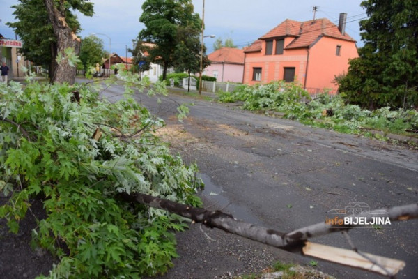 Srbac bez struje, u Semberiji opustošeni usjevi