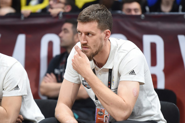 CRVENA ZVEZDA SE OGLASILA “Kuzmić je i dalje U KOMI, stanje je vrlo ozbiljno”