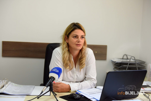 Tatjana Blagojević: Agencija za razvoj malih i srednjih preduzeća treba da bude oličenje grada /VIDEO/