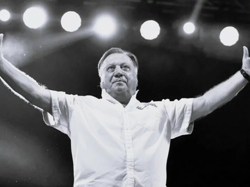 Da li je policija zabranila okupljanje u Modriči u čast Halida Bešlića