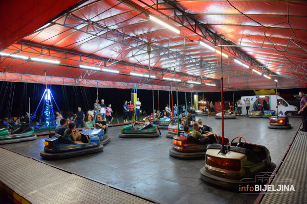 Tradicionalni vašar u Donjoj Trnovi /VIDEO/