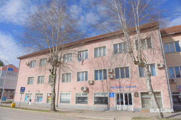 Lopare: Poslodavcima odobreni projekti vrijedni više od pola miliona KM