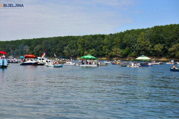 Na ,,Savskoj regati" 200 plovila