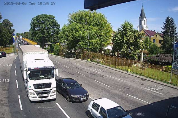 Pojačana frekvencija vozila na graničnim prelazima