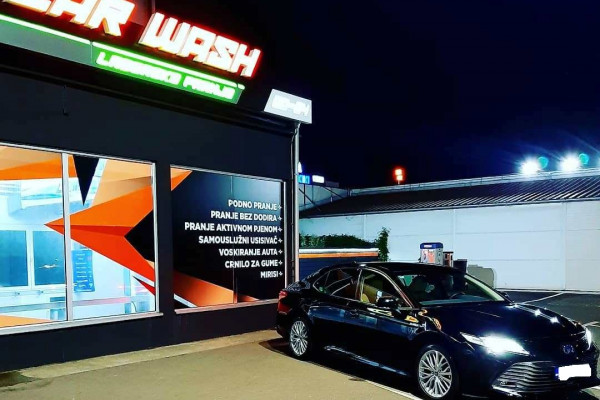 Najsavremenija perionica za automobile u Bijeljini /FOTO/