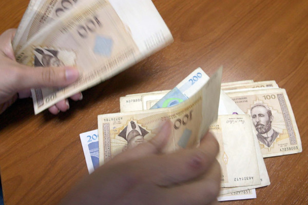 Platu veću od 10.000 KM prima 26 Banjalučana